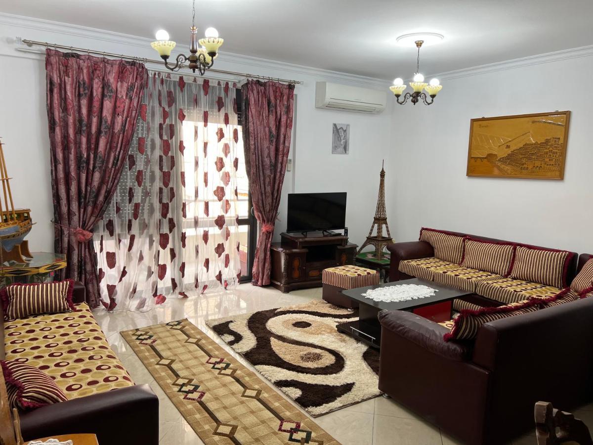 Entire Apartment Castle View بيرات المظهر الخارجي الصورة