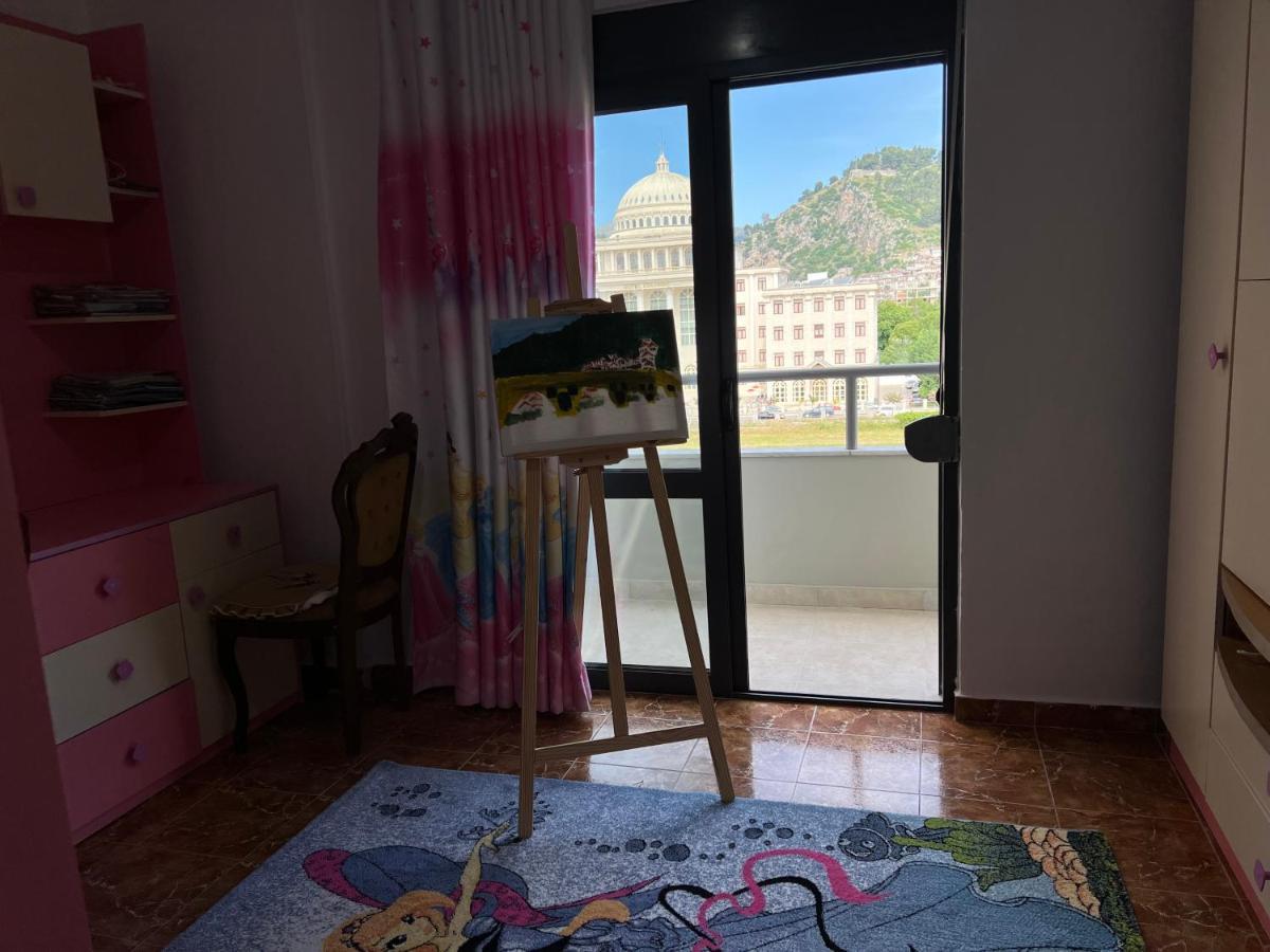 Entire Apartment Castle View بيرات المظهر الخارجي الصورة