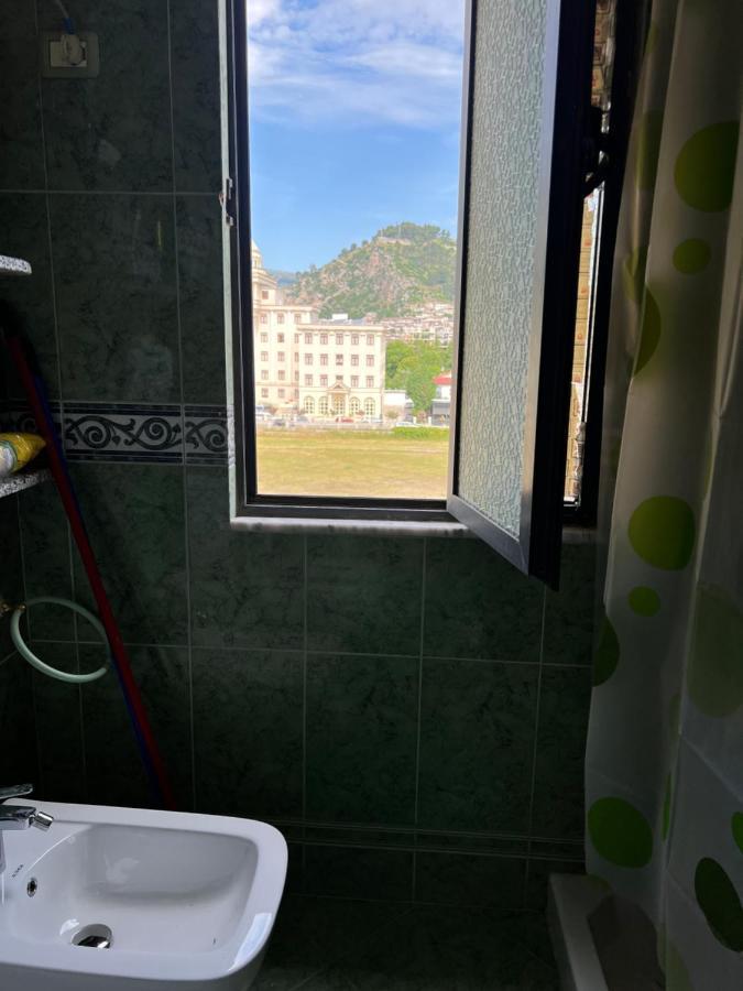 Entire Apartment Castle View بيرات المظهر الخارجي الصورة