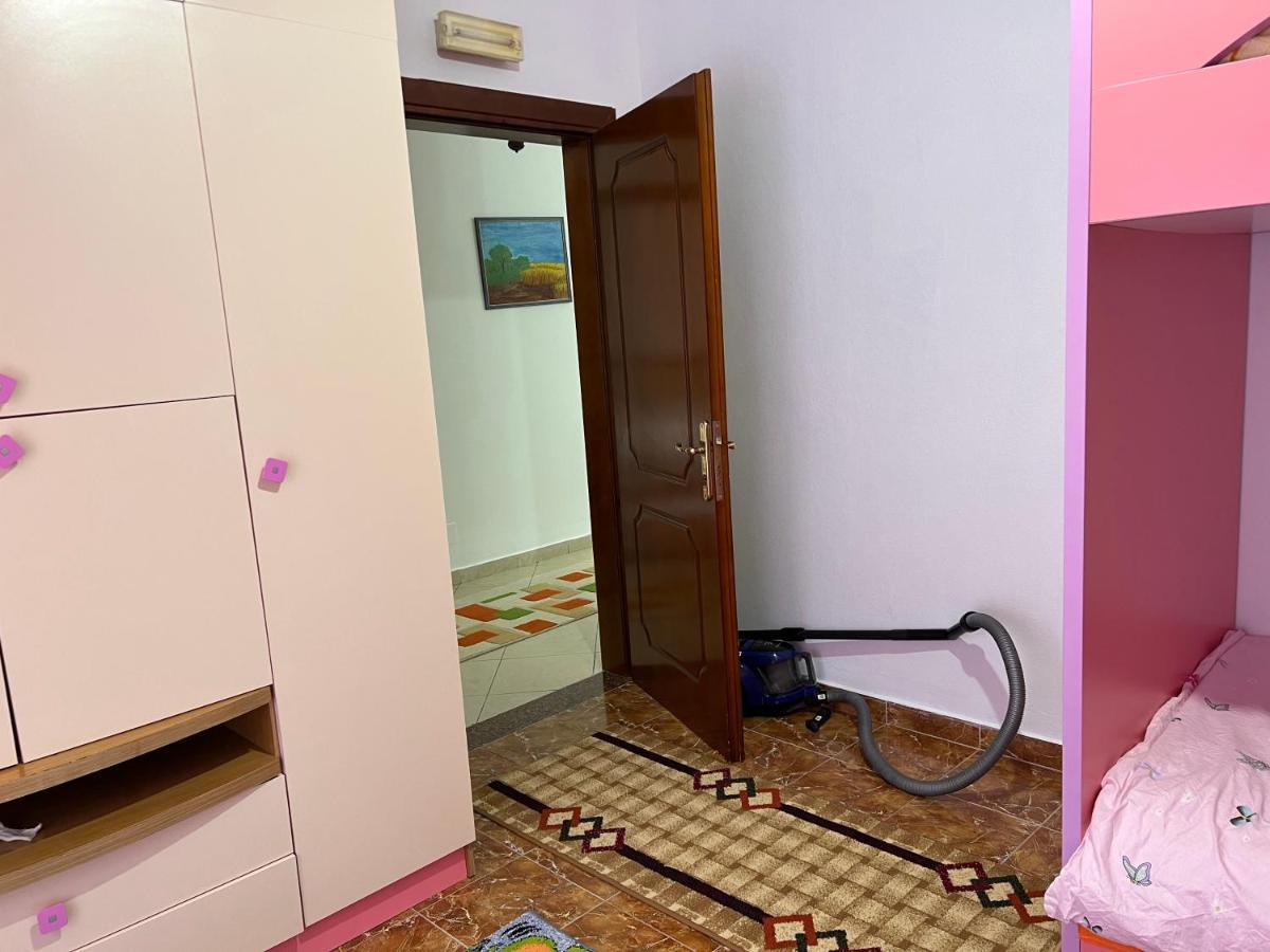 Entire Apartment Castle View بيرات المظهر الخارجي الصورة