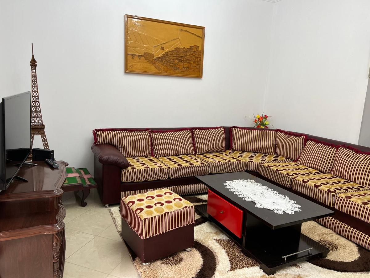 Entire Apartment Castle View بيرات المظهر الخارجي الصورة