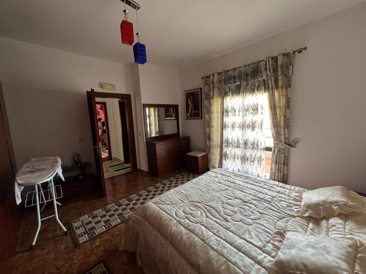 Entire Apartment Castle View بيرات المظهر الخارجي الصورة