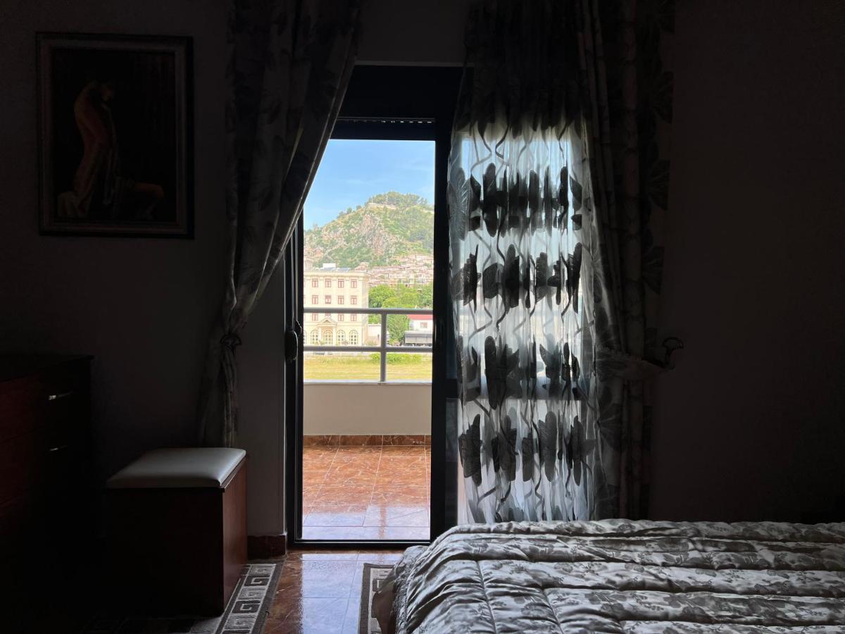 Entire Apartment Castle View بيرات المظهر الخارجي الصورة
